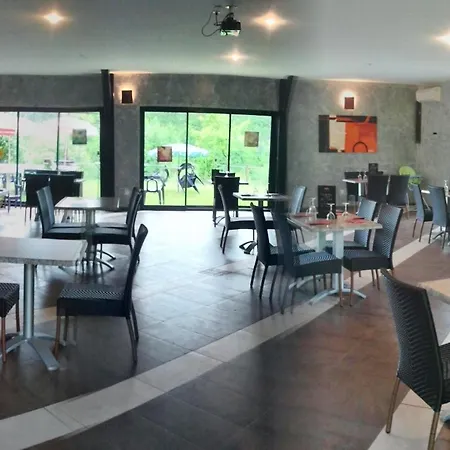 Kemping Le Verdoyant Thenon