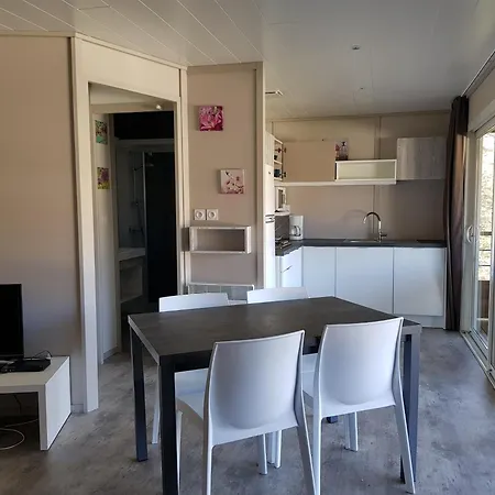 Le Verdoyant Kemping 3*
