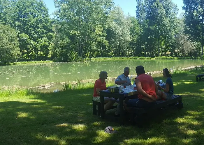 Campeggio Le Verdoyant 3*